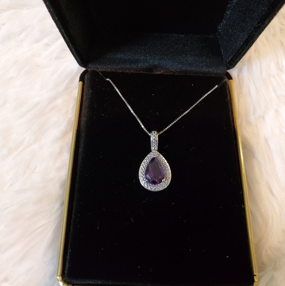 AMY Amethyst Color Pear Shape Drop Pendant Neclace - Picture 1 of 6